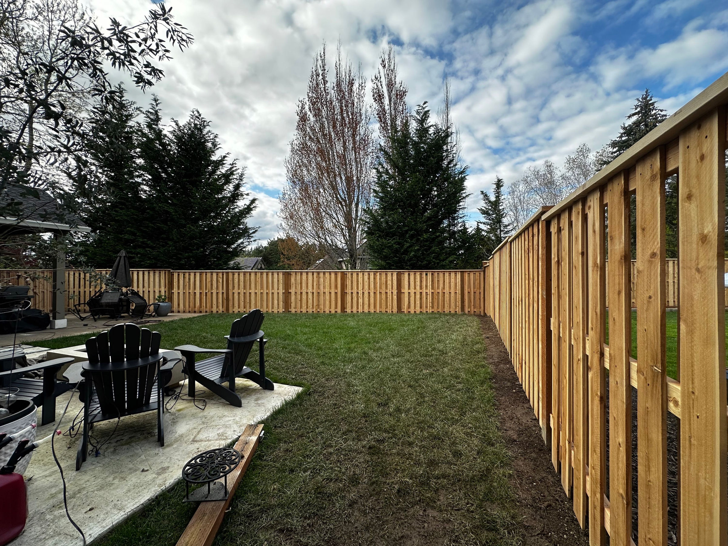 Wood fencing project by Weeping Willow for a Hillsboro area yard