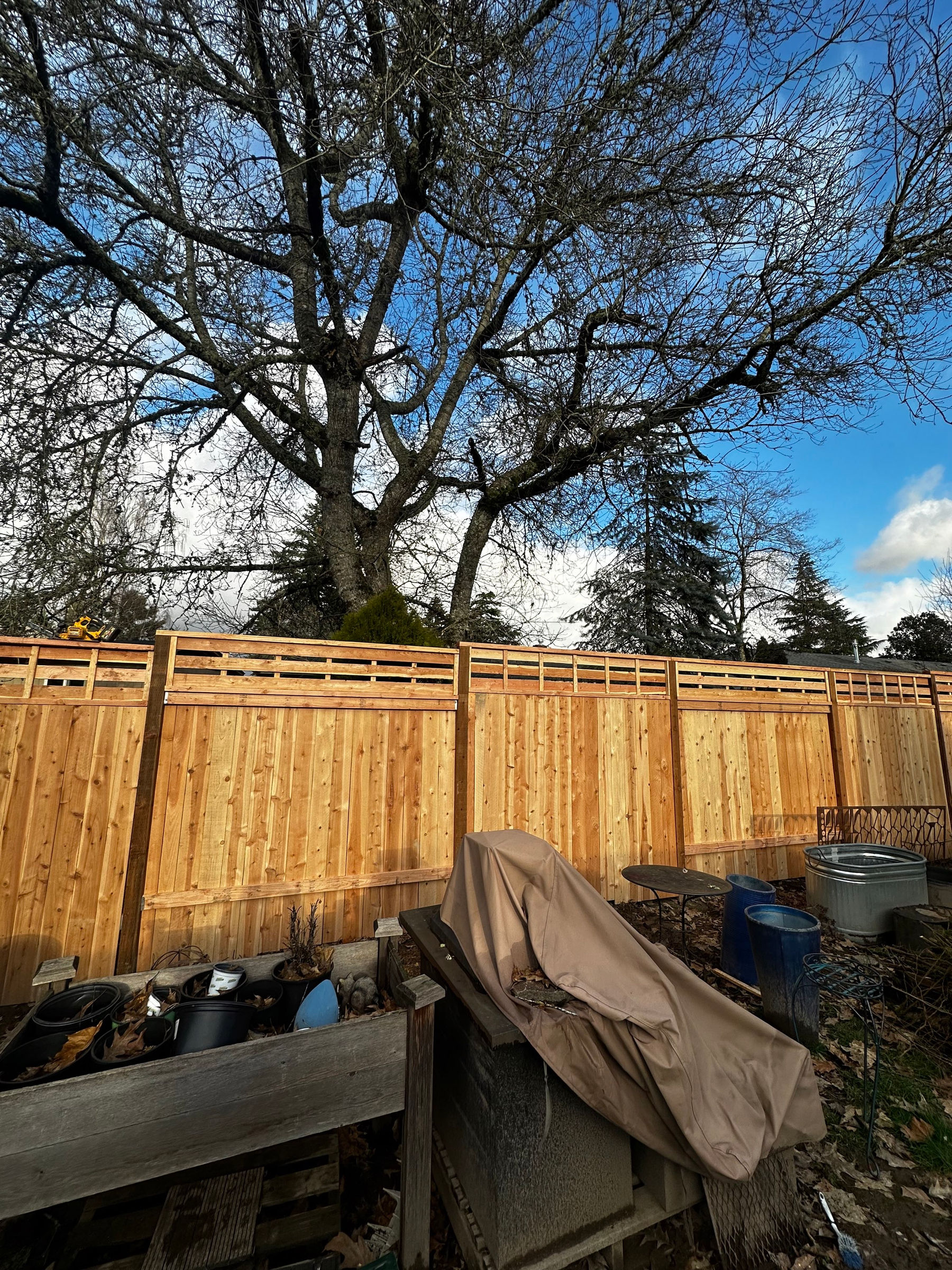 Wood fencing project by Weeping Willow for a Hillsboro area yard