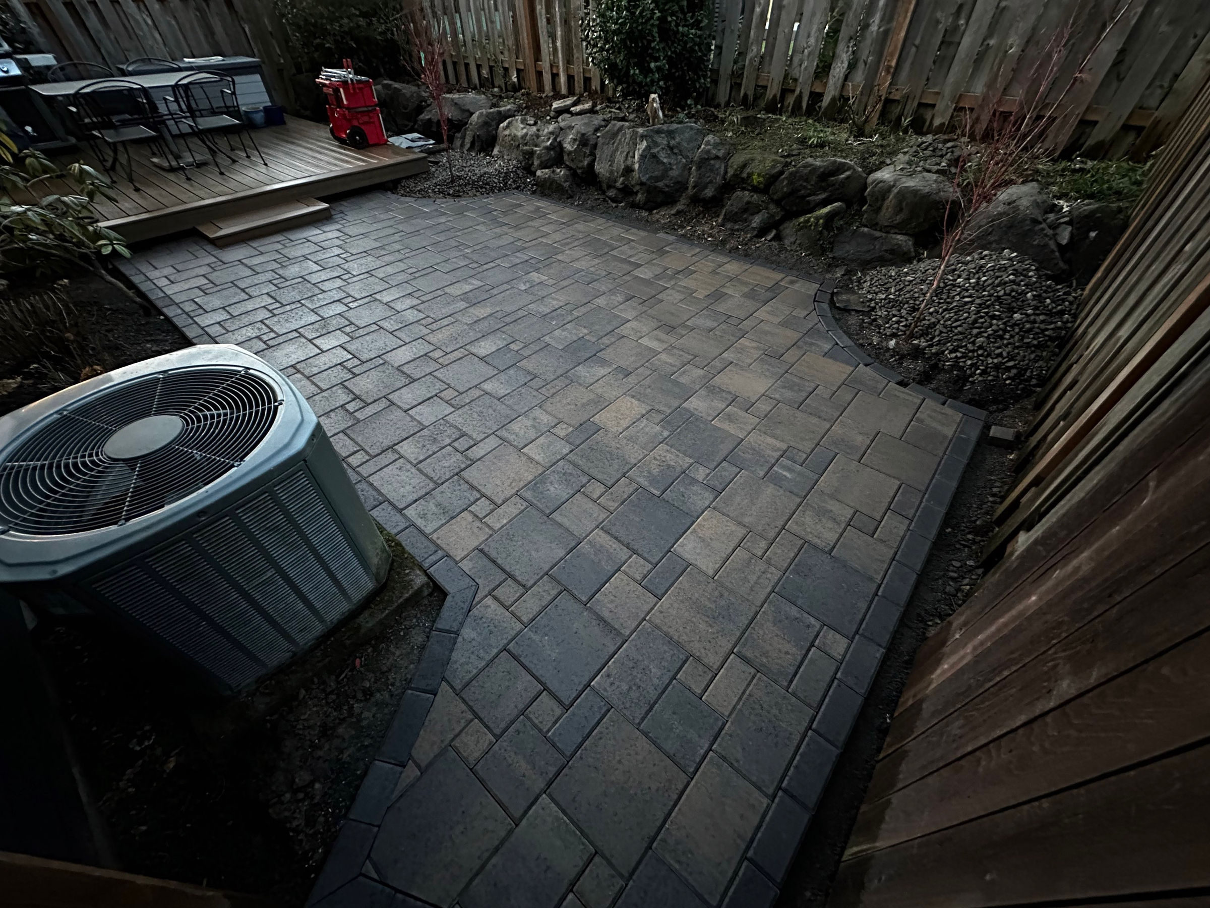 Paver patio and walkway project by Weeping Willow for a Hillsboro area yard